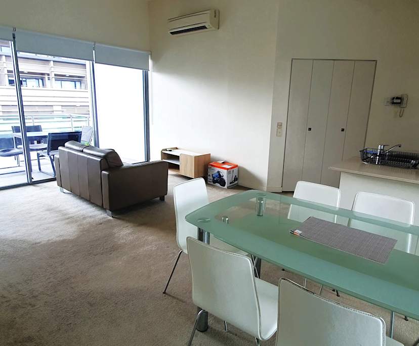 $470, Flatshare, 2 bathrooms, Brisbane City QLD 4000