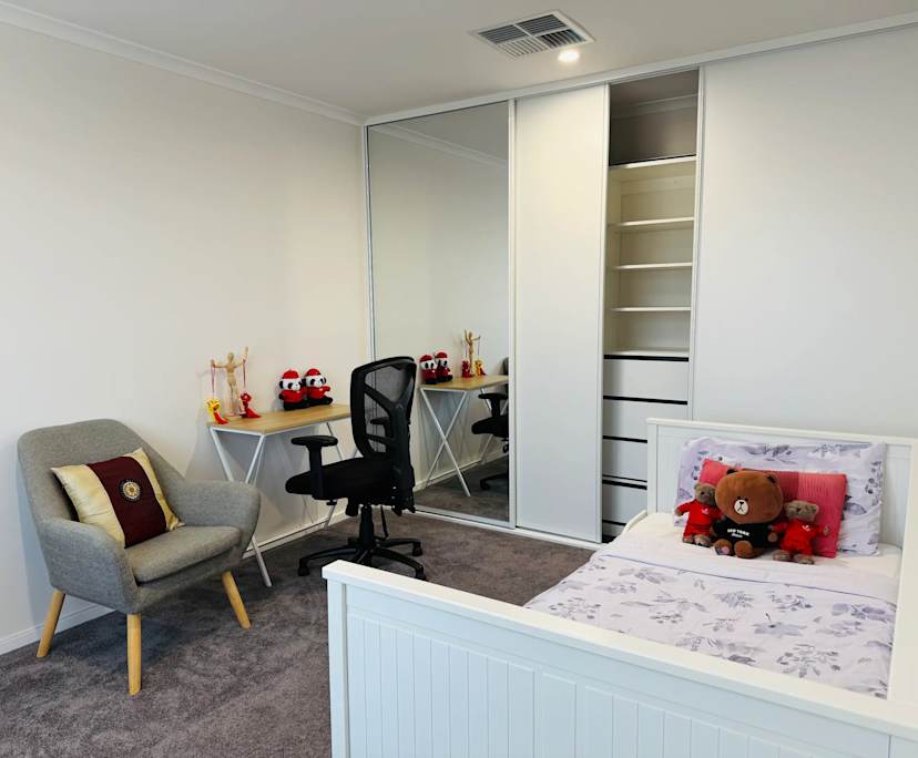 Furnished room with own bathroom