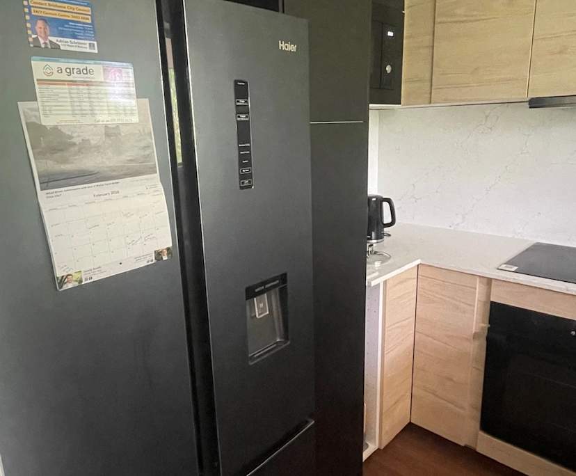 $300, Flatshare, 2 bathrooms, Saint Lucia QLD 4067