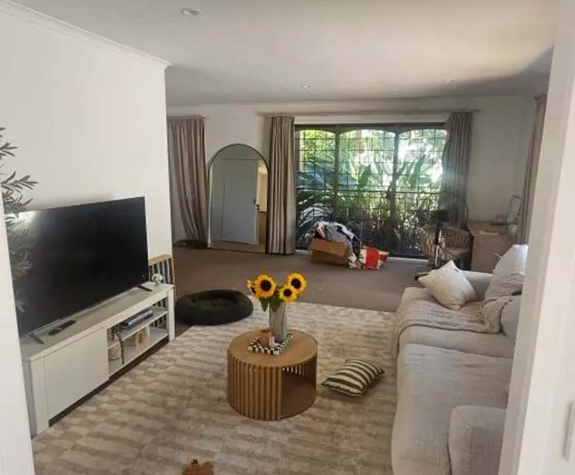Unfurnished room in a share house