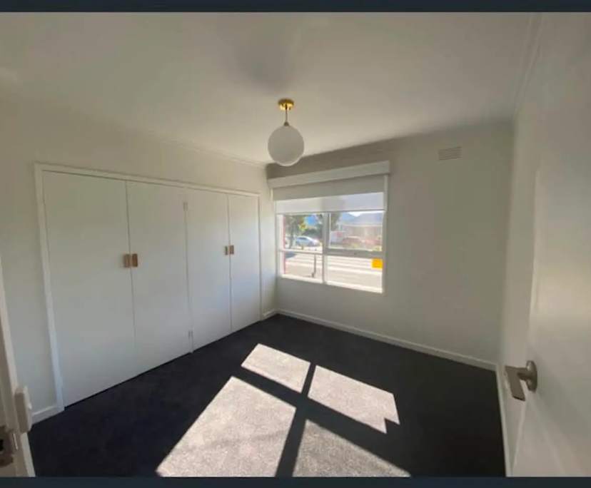 Unfurnished room in a share house