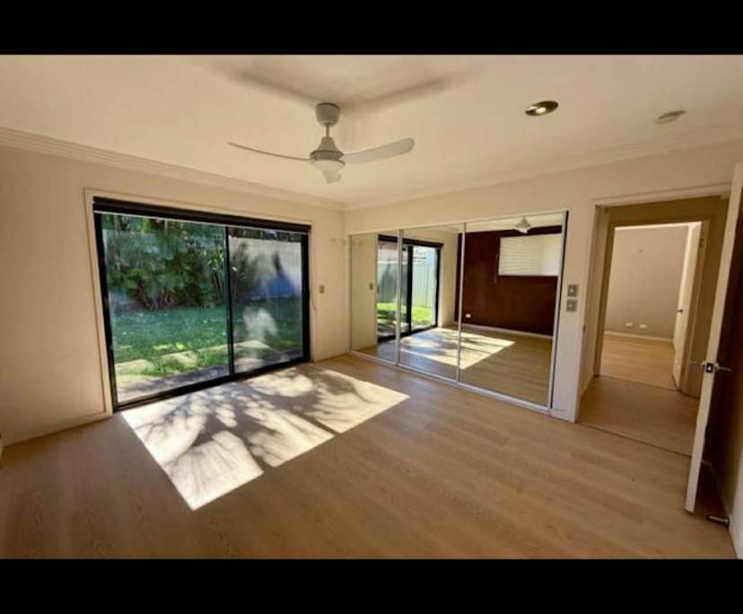 Room in a share house