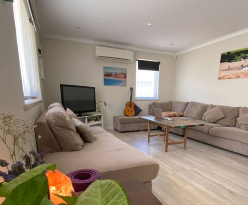 $300, Homestay, 3 bathrooms, Hamilton Hill WA 6163