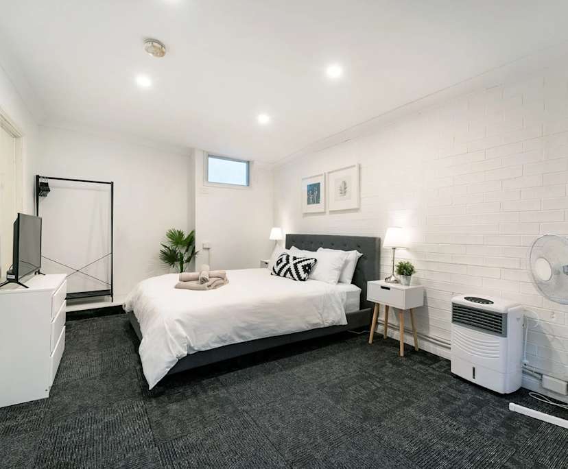 propertyImage