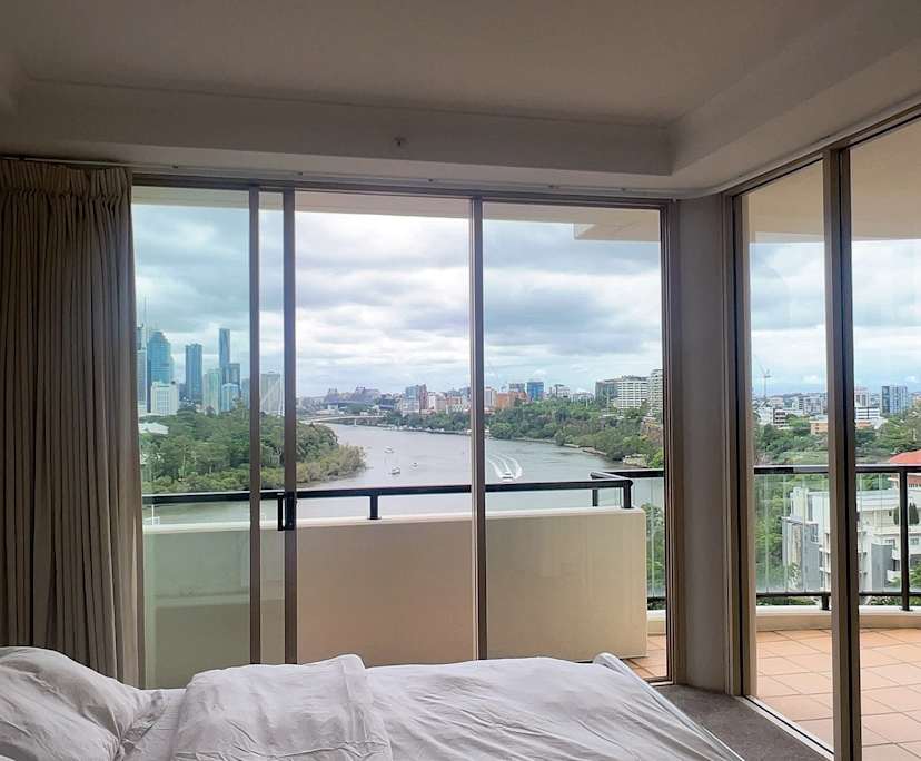 Whole property with 2 rooms for rent