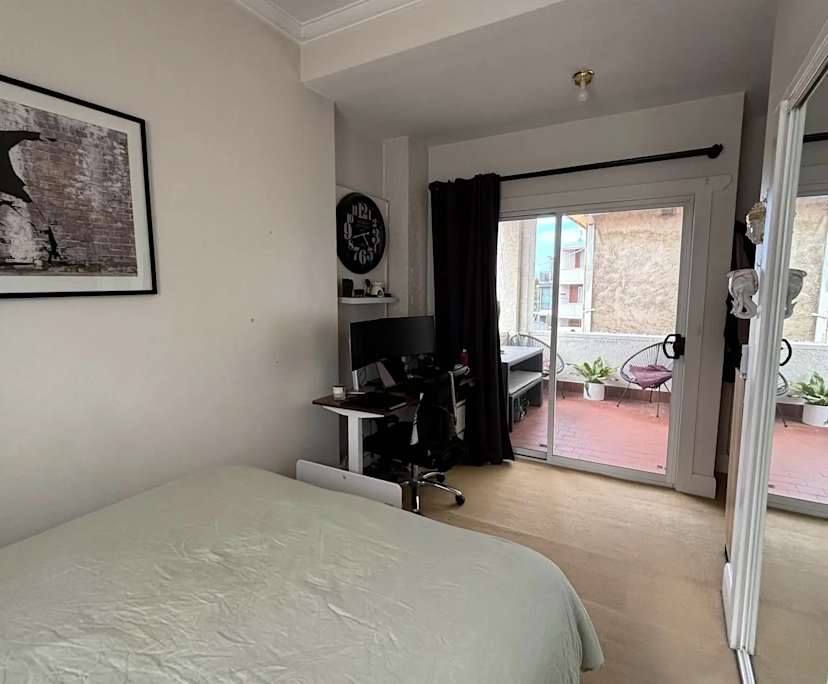 Unfurnished room with ensuite in a share house