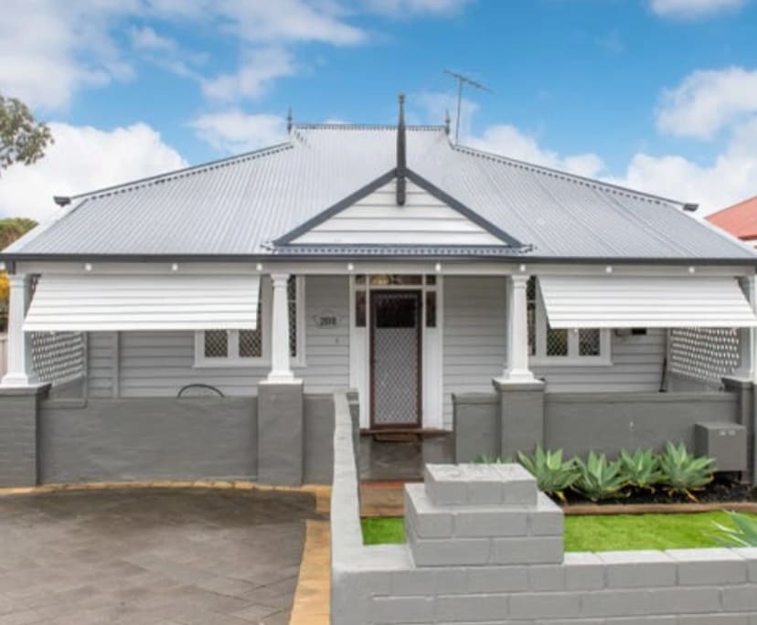 Unfurnished room in a share house