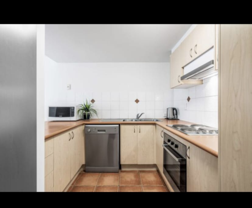 $335, Flatshare, 3 bathrooms, Wynnum West QLD 4178