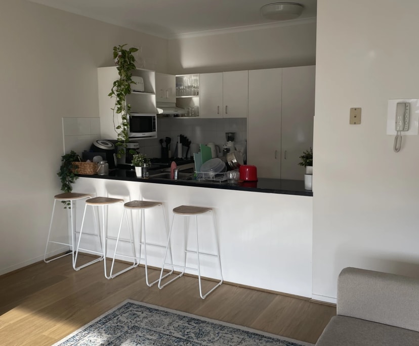 Room for Rent in Teneriffe, Brisbane 290, Unfurni...