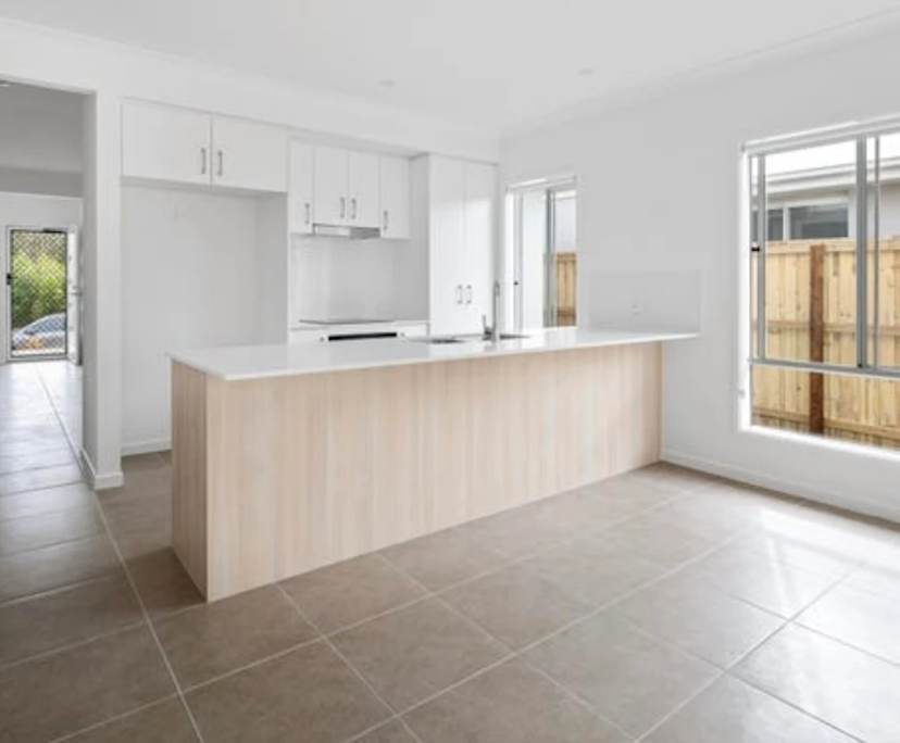 Unfurnished room with own bathroom