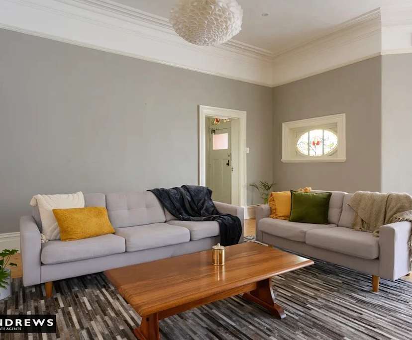 Unfurnished room in a share house