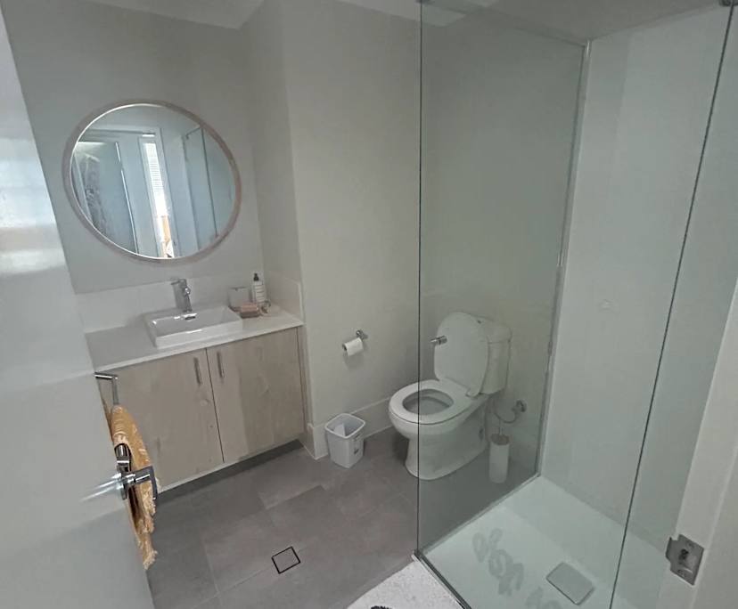 Unfurnished room in a share house