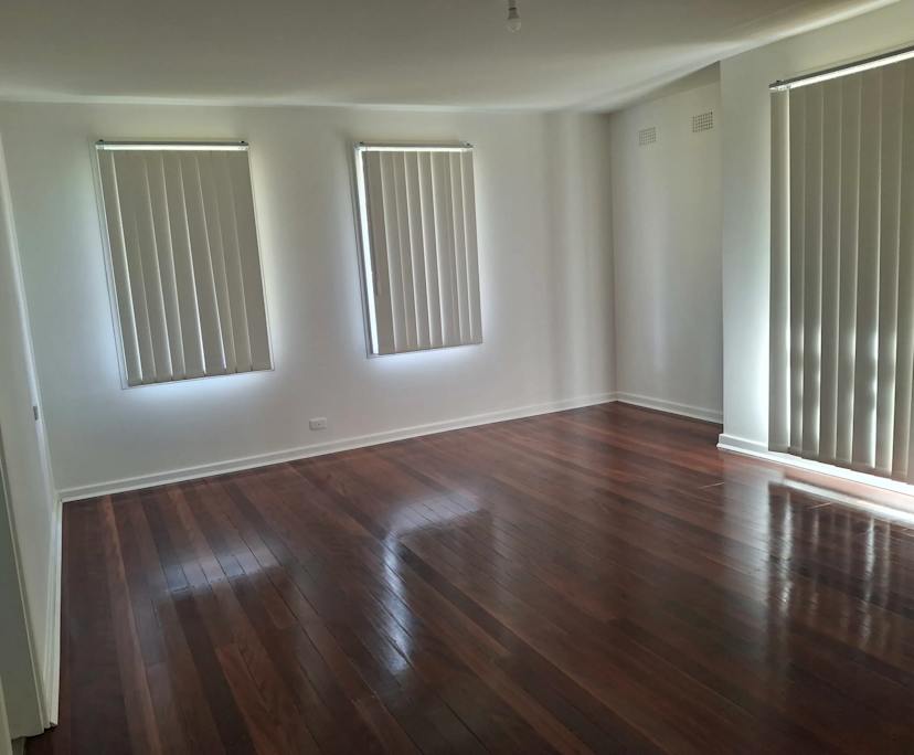 Whole property with 4 rooms for rent