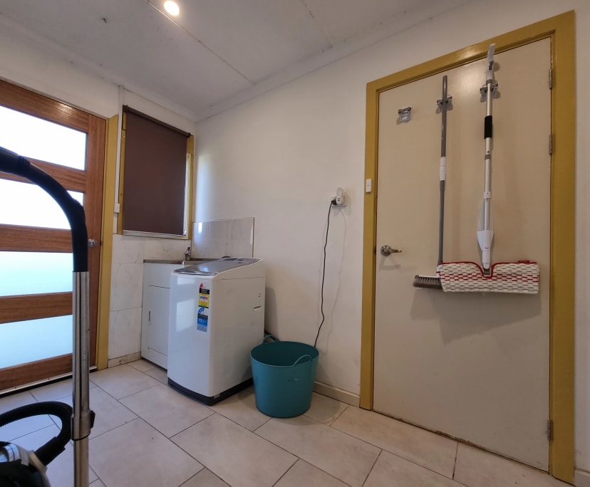 $190, Share-house, 4 bathrooms, Werribee VIC 3030