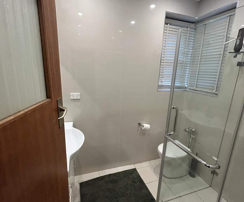 $450, Whole-property, 2 bathrooms, Randwick NSW 2031