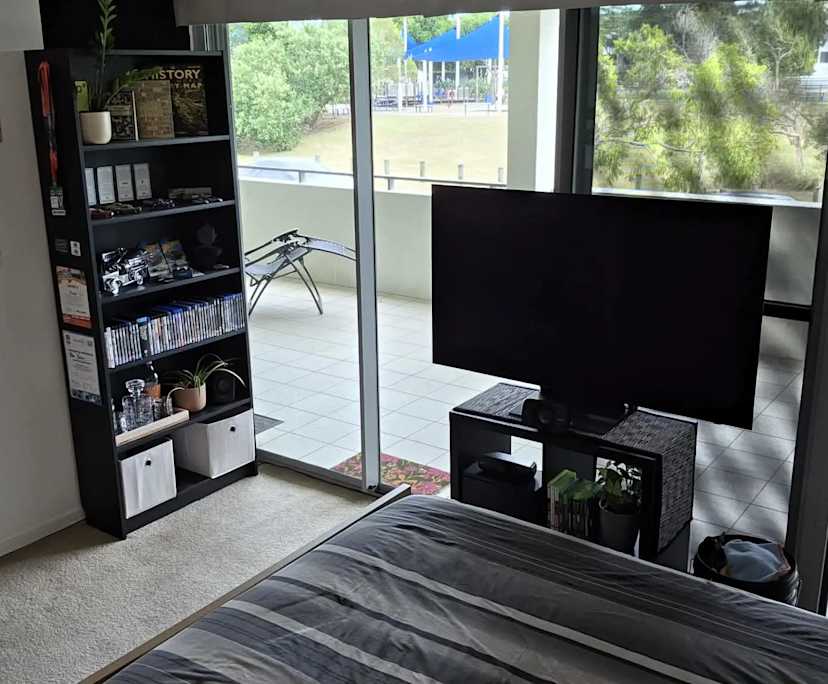 $380, Share-house, 2 bathrooms, Bulimba QLD 4171