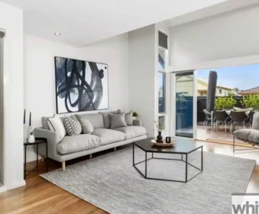 Unfurnished room in a share house