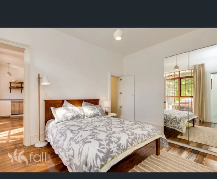 Room with ensuite in a share house