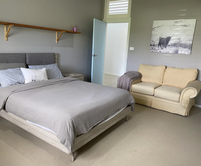 Room for Rent in Razorback, NSW | $290, Flexible wit... | Flatmates.com.au