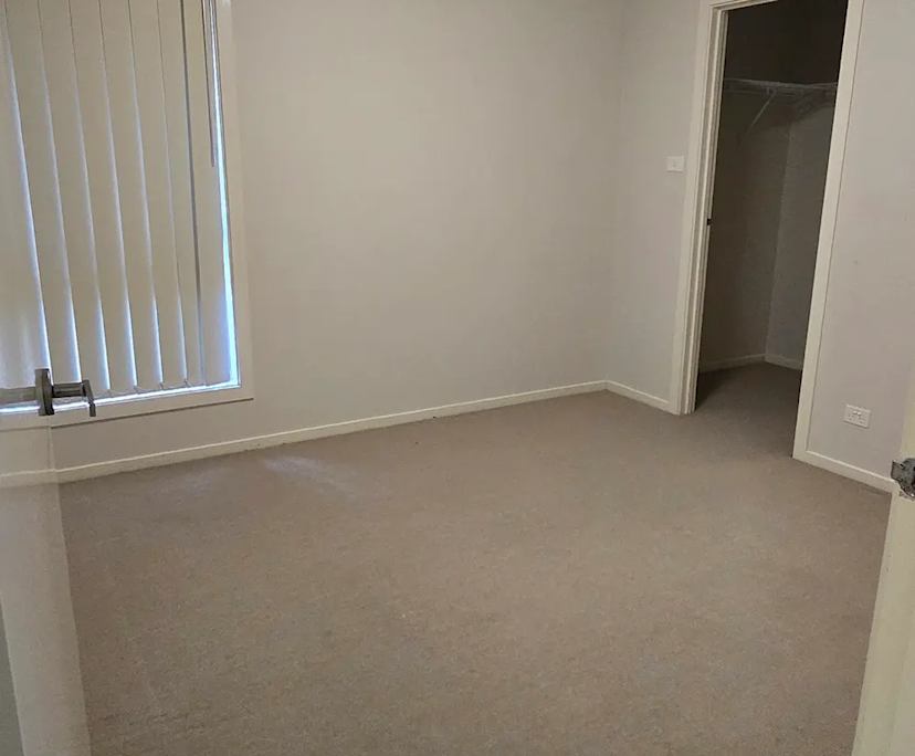 $300-385, Share-house, 3 rooms, Jordan Springs NSW 2747, Jordan Springs NSW 2747