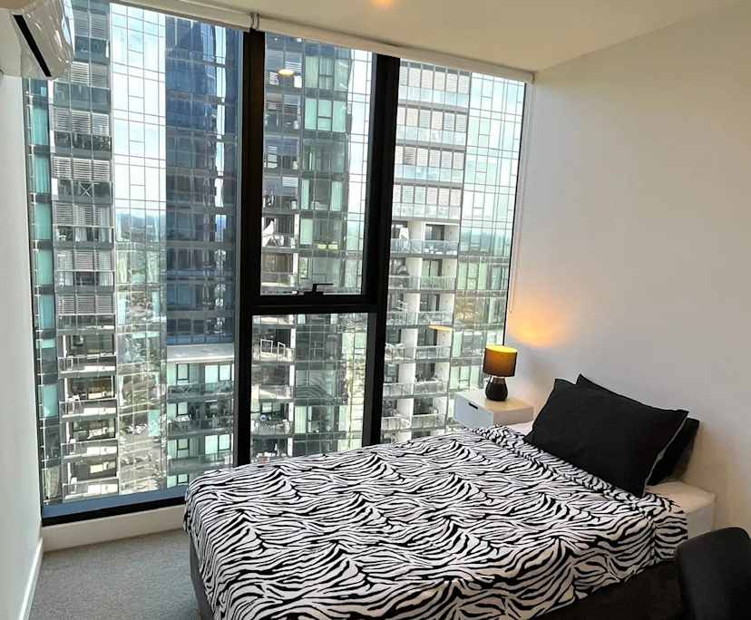 Furnished room in a flatshare