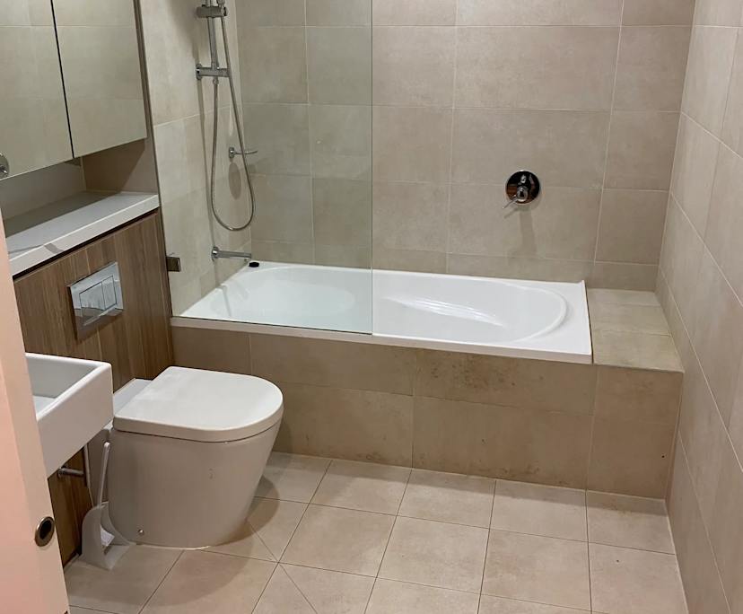 Furnished room with own bathroom