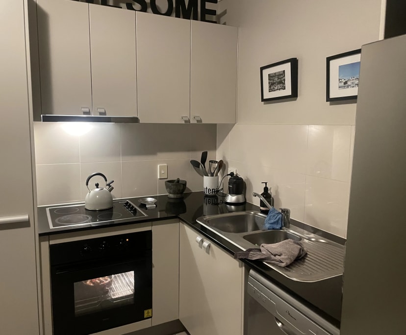 Furnished room in a flatshare