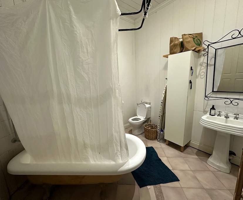 $260, Share-house, 3 bathrooms, Petrie Terrace QLD 4000