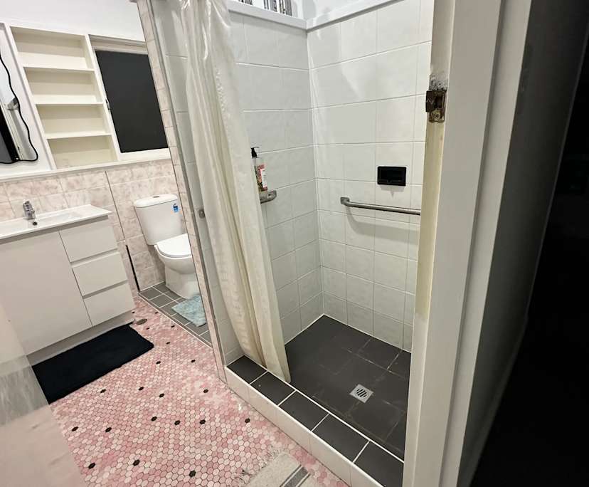 Furnished room with own bathroom