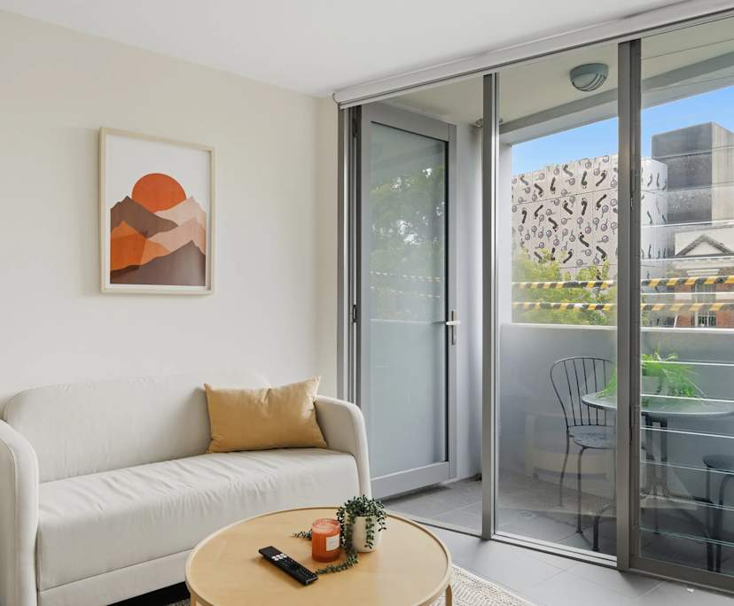 $695, Studio, 1 bathroom, Redfern NSW 2016