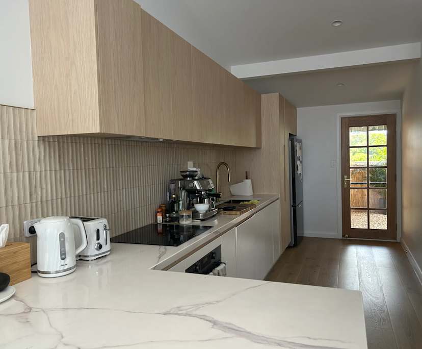 $450, Share-house, 3 bathrooms, Ocean Shores NSW 2483