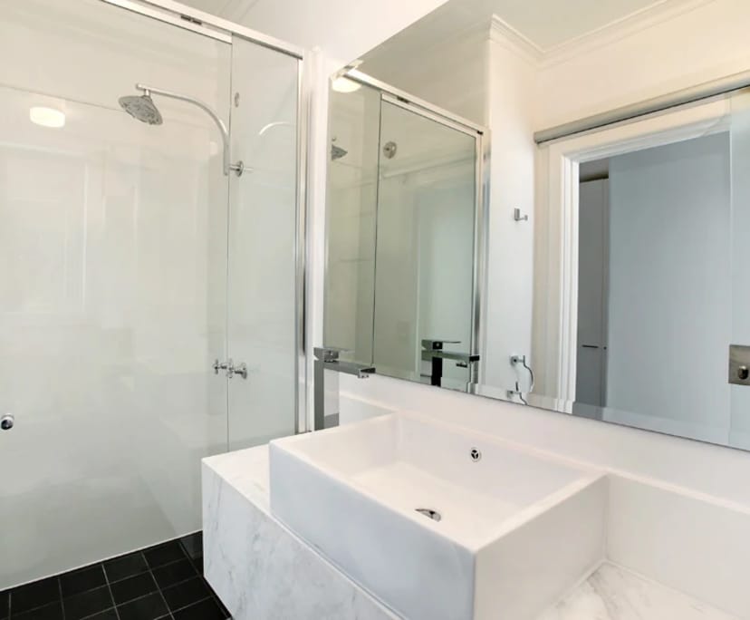 $525, Studio, 1 bathroom, South Yarra VIC 3141