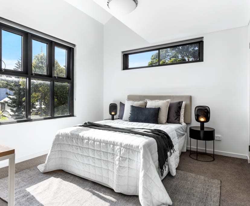 Furnished room with own bathroom