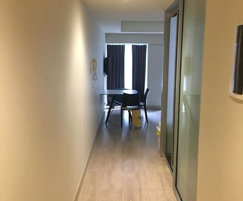 Furnished room in a flatshare