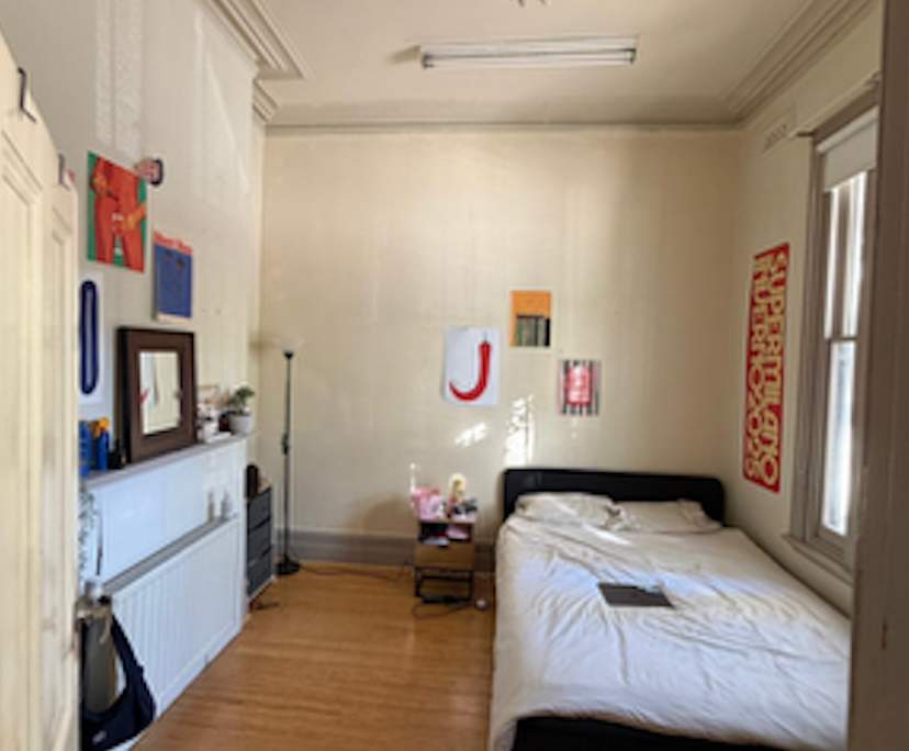 propertyImage