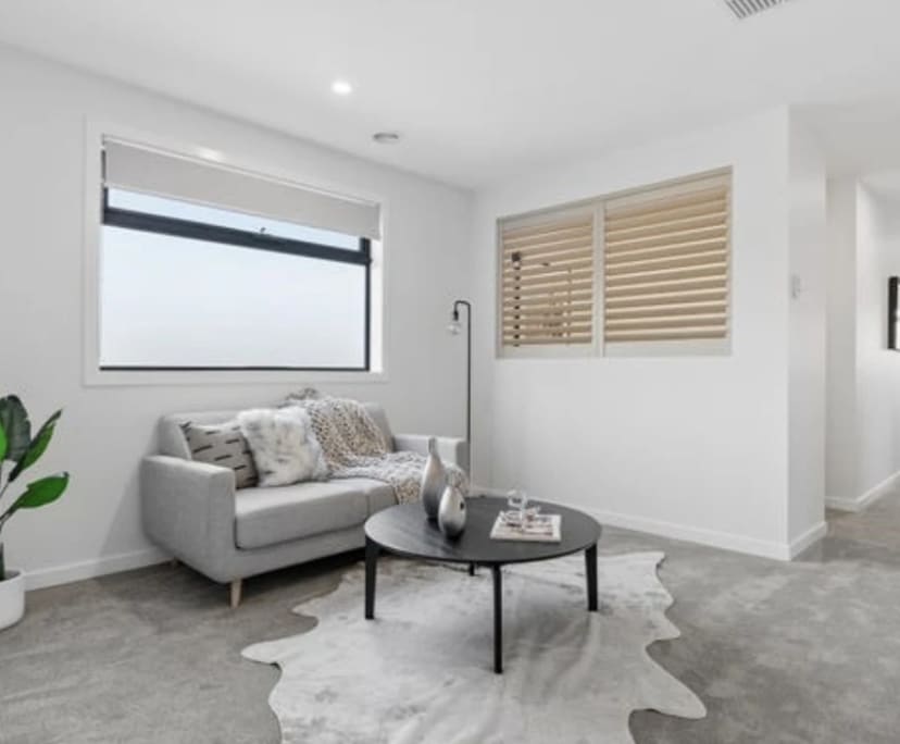 propertyImage