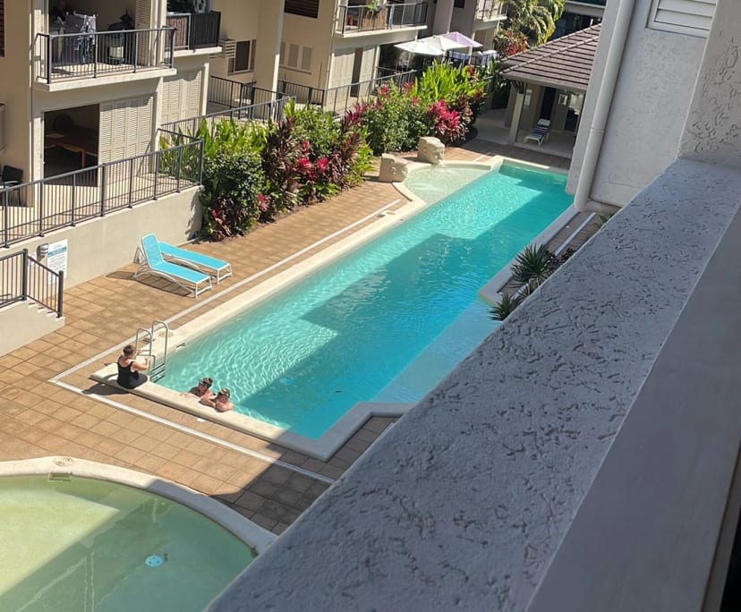 $300, Flatshare, 3 bathrooms, Clifton Beach QLD 4879