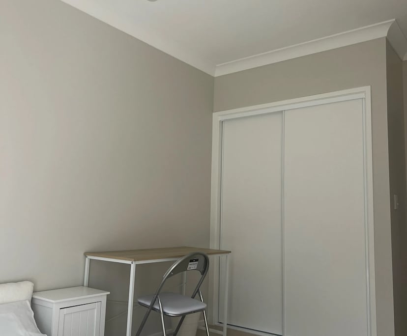 $230, Share-house, 4 bathrooms, Pallara QLD 4110