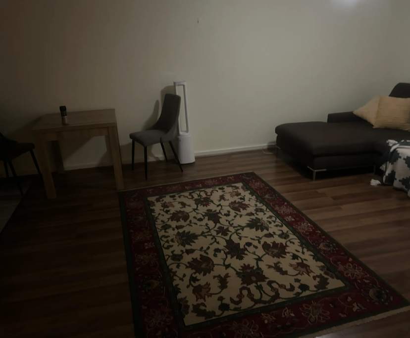 Unfurnished room in a share house