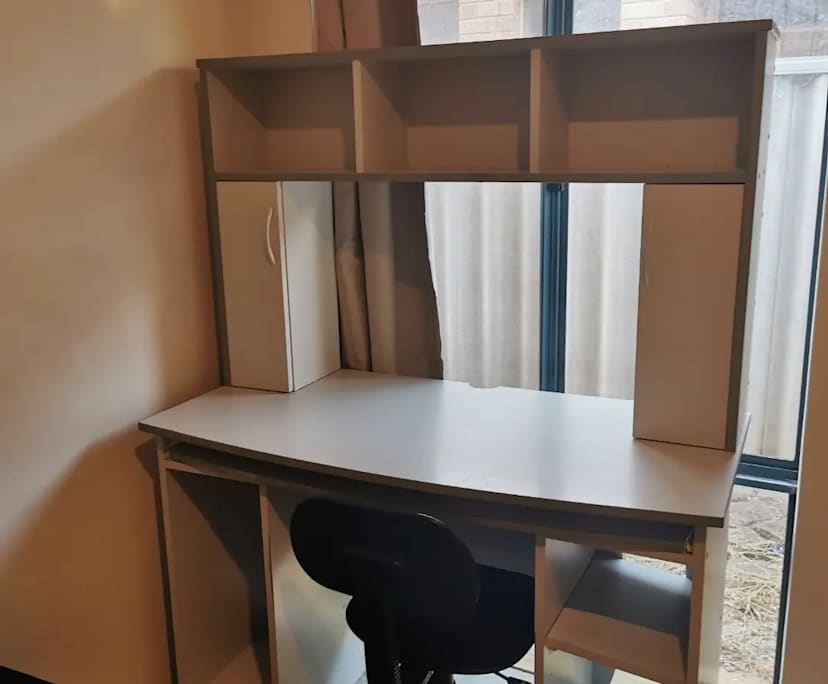 $300, Share-house, 4 bathrooms, Cannington WA 6107