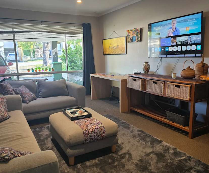 Room in a share house