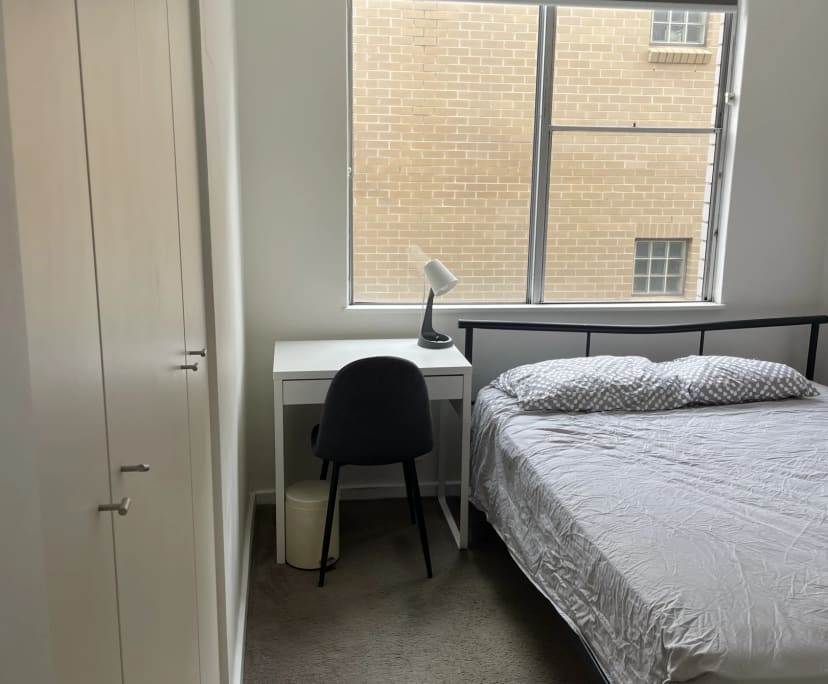 Furnished room in a flatshare