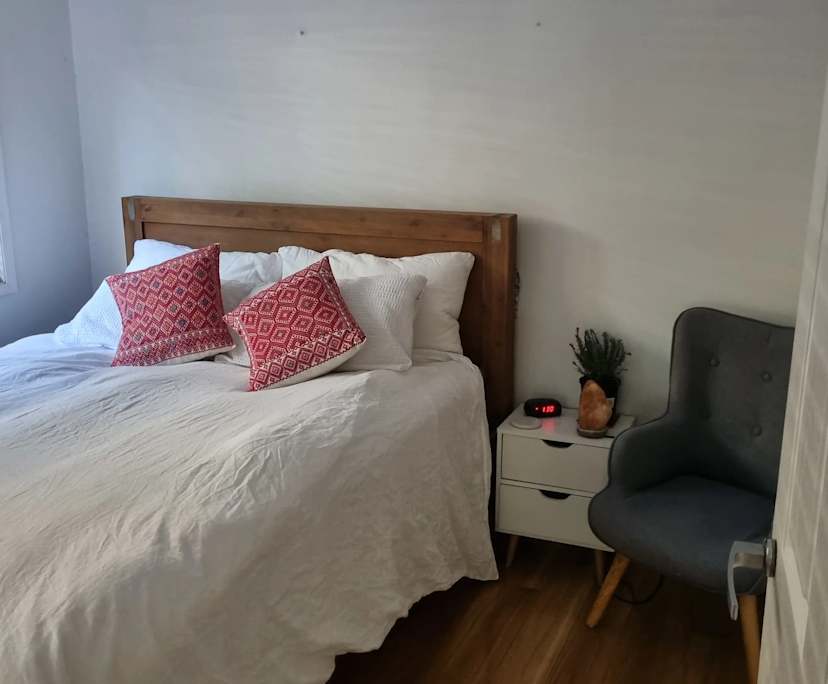 $730, Whole-property, 2 bathrooms, Runaway Bay QLD 4216