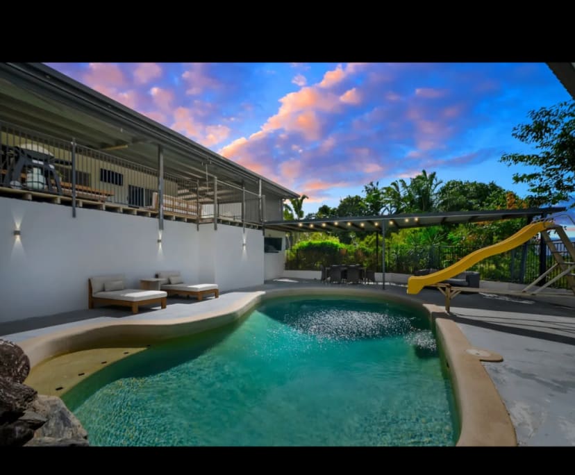 $300, Share-house, 3 bathrooms, White Rock QLD 4868