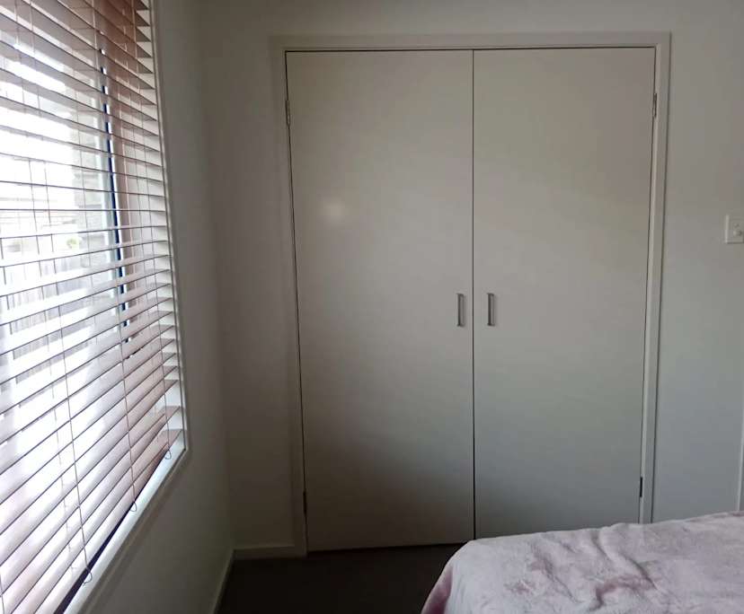 Room in a share house