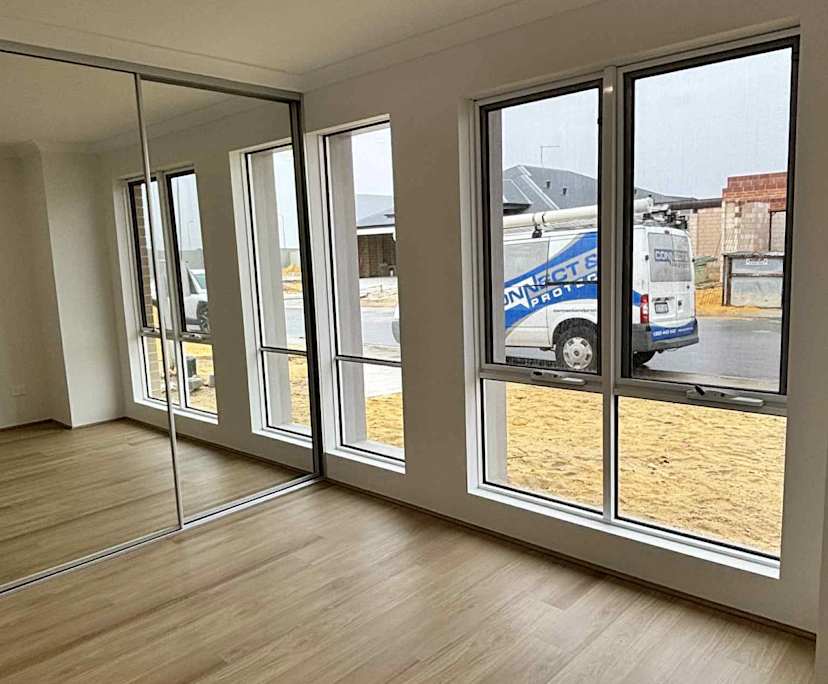 Unfurnished room with own bathroom
