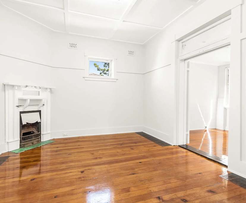 Whole property with 4 rooms for rent