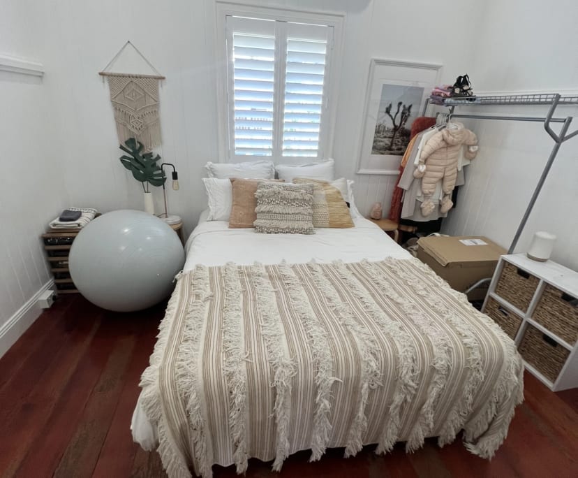 Unfurnished room in a share house