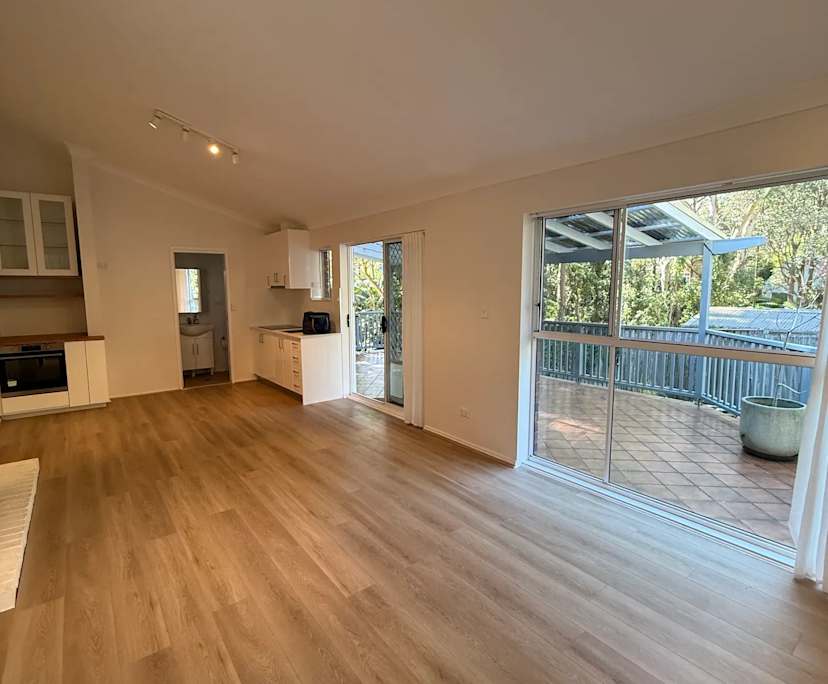 Room studio flat for rent