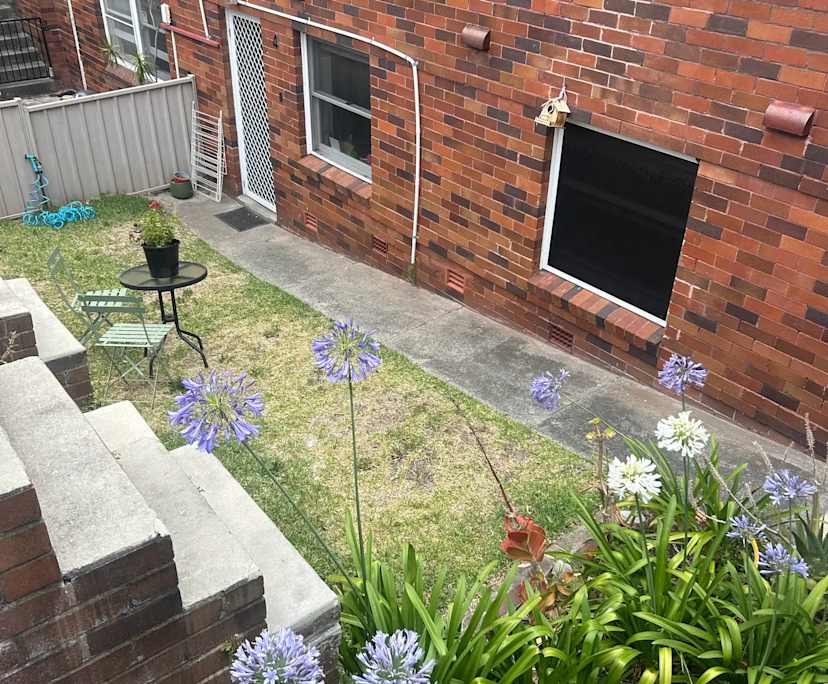 Whole property with 2 rooms for rent